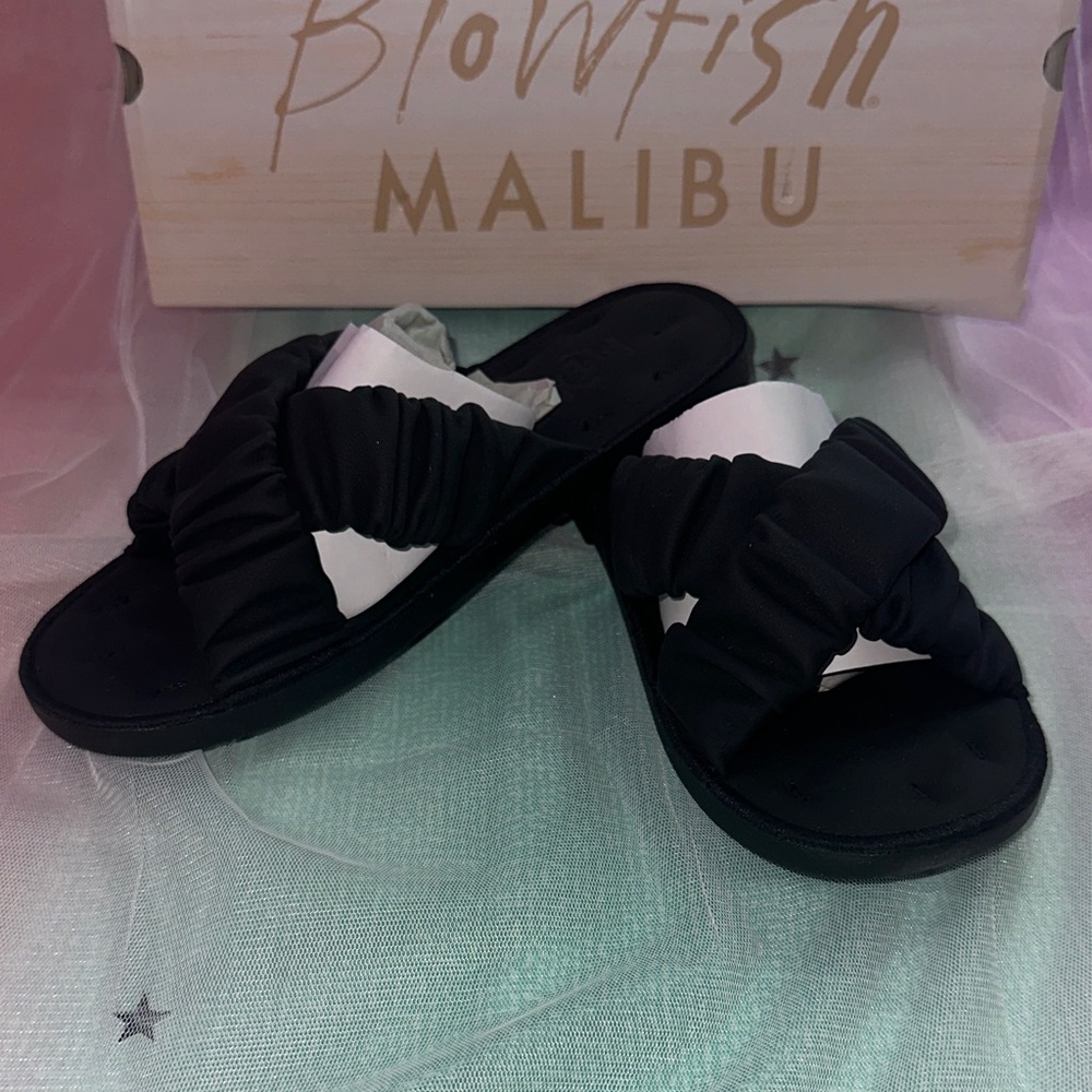 Malibu Black Crisscross Sandals